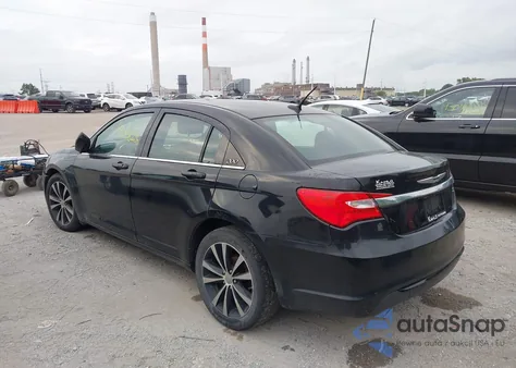 2013 Chrysler 200 Limited from USA, damaged, VIN 1C3CCBCG8DN689985